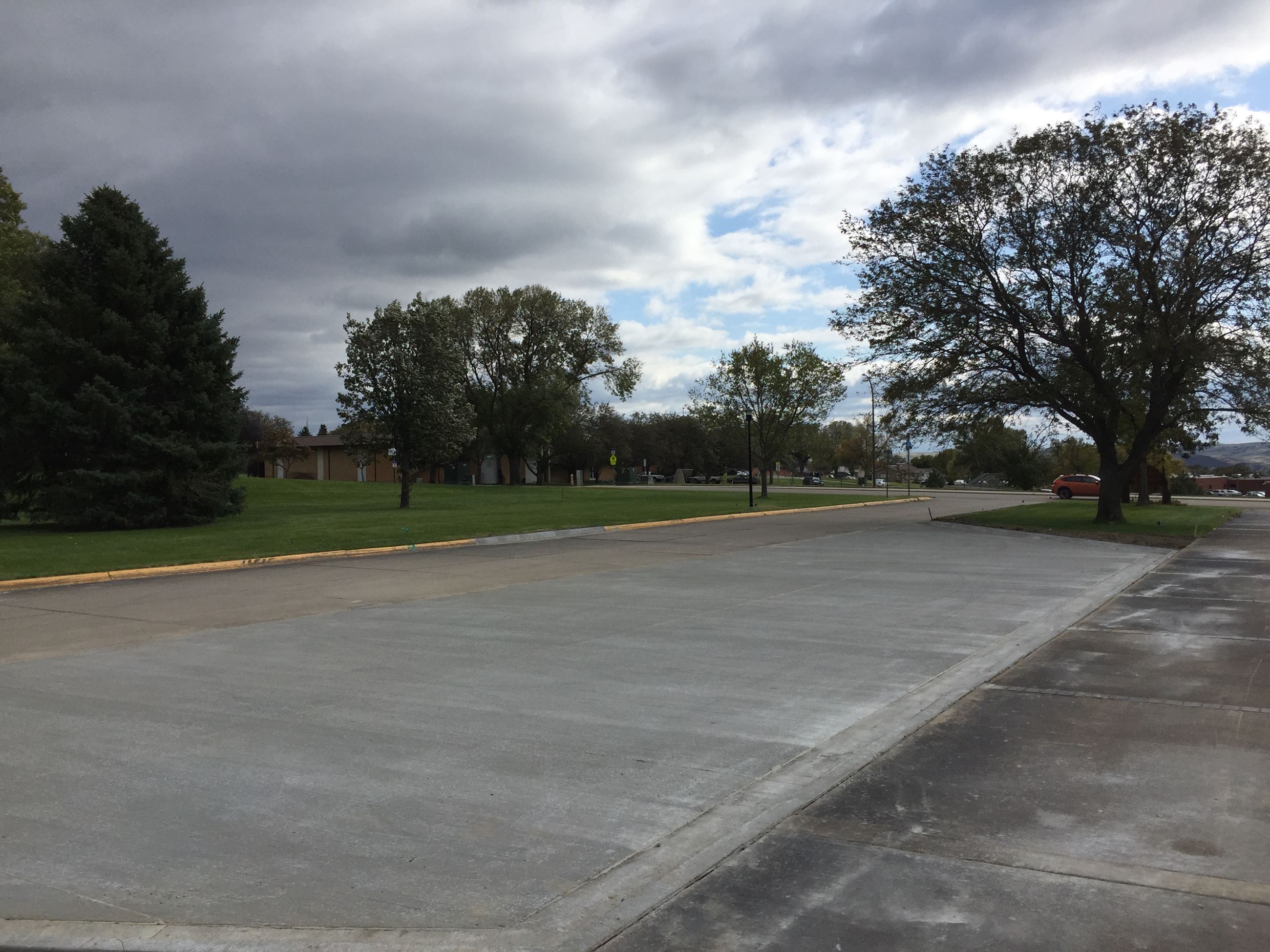 Rawlins Library Parking Lot Image